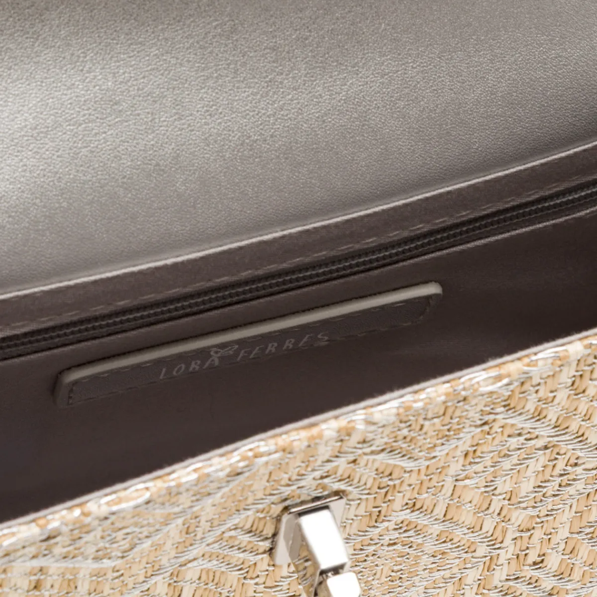 Online Borsa a Mano Argento da Donna con fibbia e inserto in rafia Donna Borse A Mano