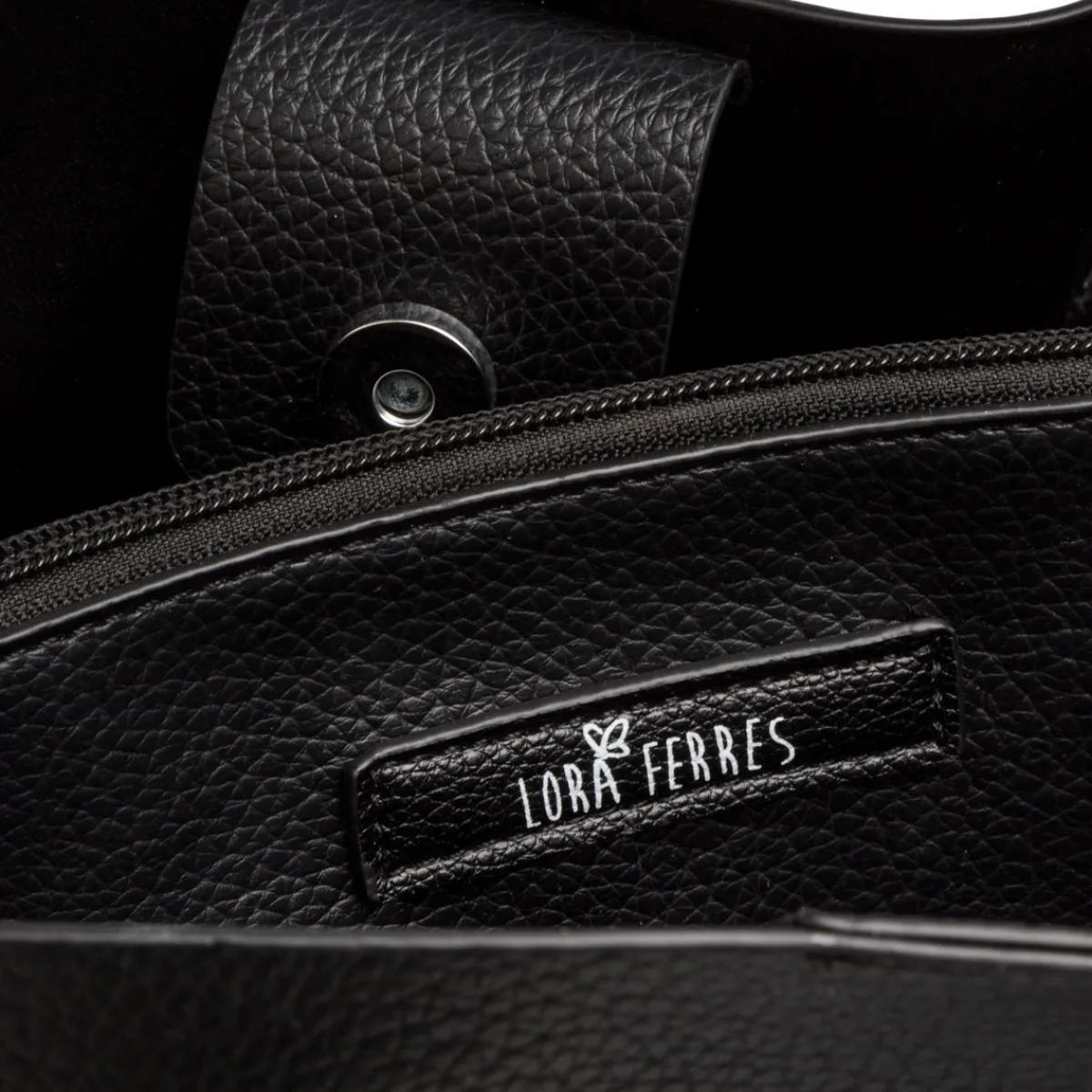 New Borsa a spalla nera da Donna con dettagli metallici Donna Borse A Spalla