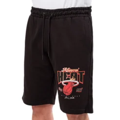 Discount Pantaloncini shorts sportivi neri da Uomo con logo NBA Uomo Abbigliamento Nba|Jeans E Pantaloni Uomo