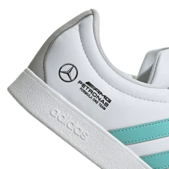 Scarpe Bianche con strisce turchesi x Mercedes-AMG Petronas F1 Team VL Court Sneakers|Scarpe Sportive
