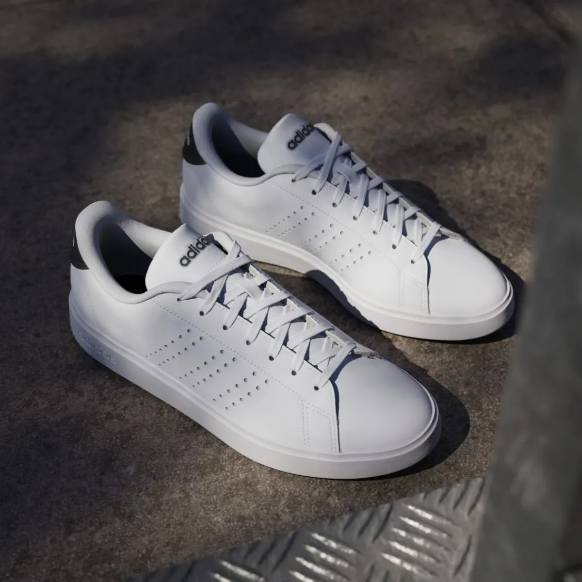 Clearance Sneakers bianche Unisex con dettagli logo traforati laterali Uomo Sneakers|Sneakers Sport Uomo