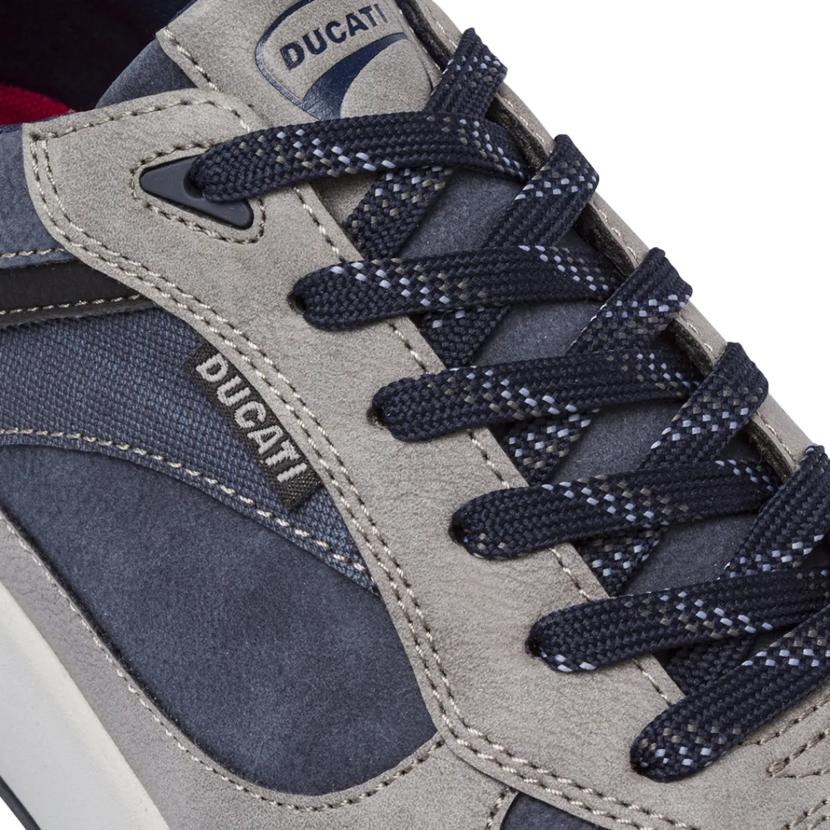 Outlet Sneakers blu da Uomo con dettagli Grigi Uomo Sneakers Uomo