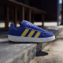 New Sneakers blu da Uomo effetto scamosciato e logo giallo Grand Court Alpha 00s Uomo Scarpe Per Camminare|Scarpe Sportive