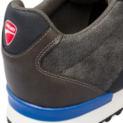 Sneakers grigie da uomo con logo laterale Uomo Sneakers Uomo