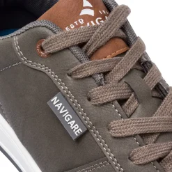 Best Sneakers Grigie da Uomo con etichetta logata Uomo Sneakers Uomo