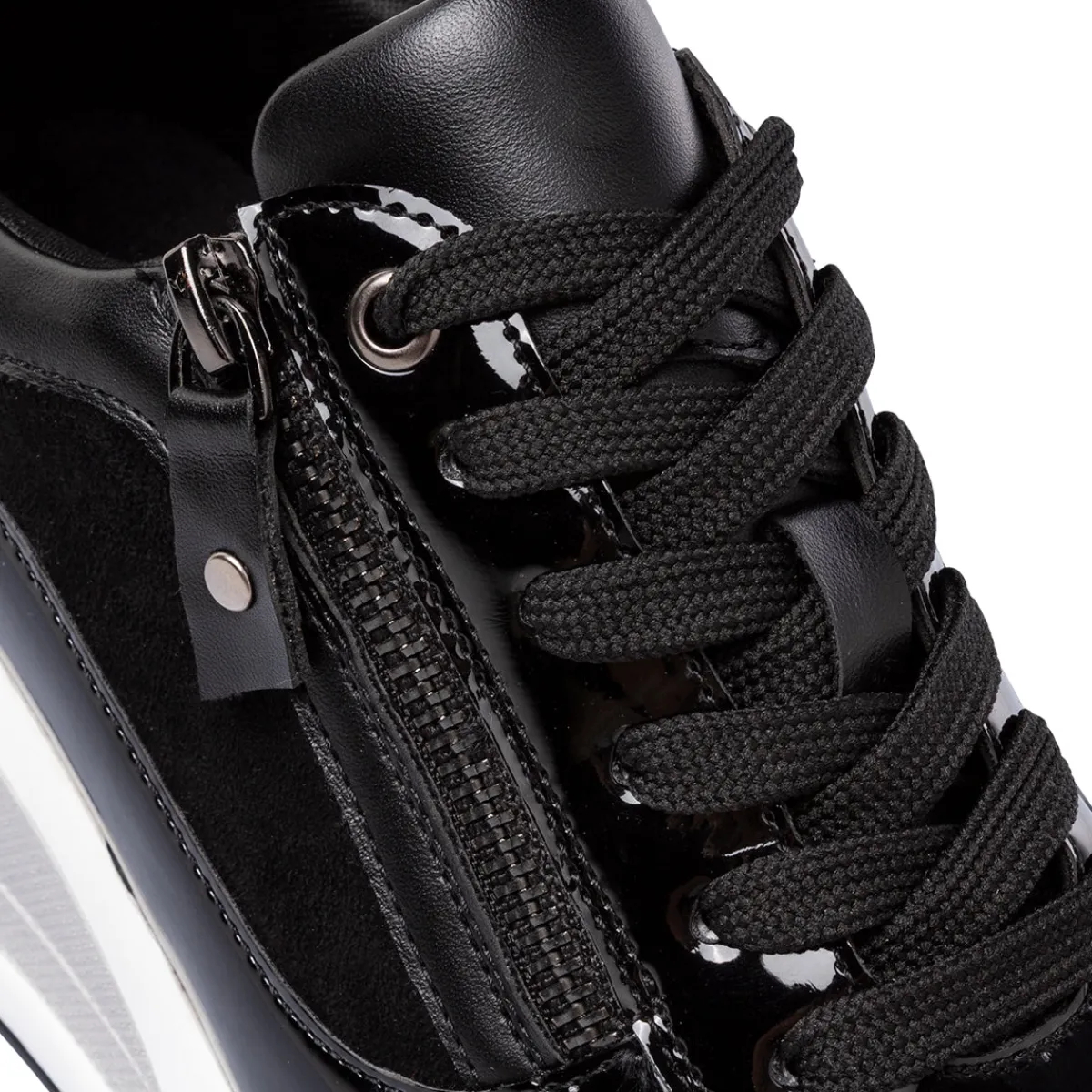 Sale Sneakers nere da Donna con zip e zeppa Donna Sneakers Donna