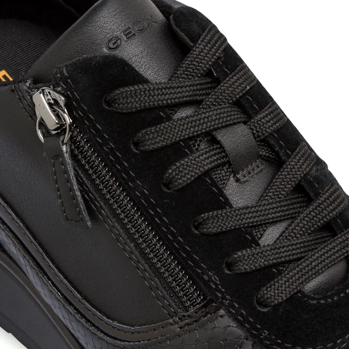 Hot Sneakers traspiranti da donna nere in pelle con rialzo Donna Sneakers Donna