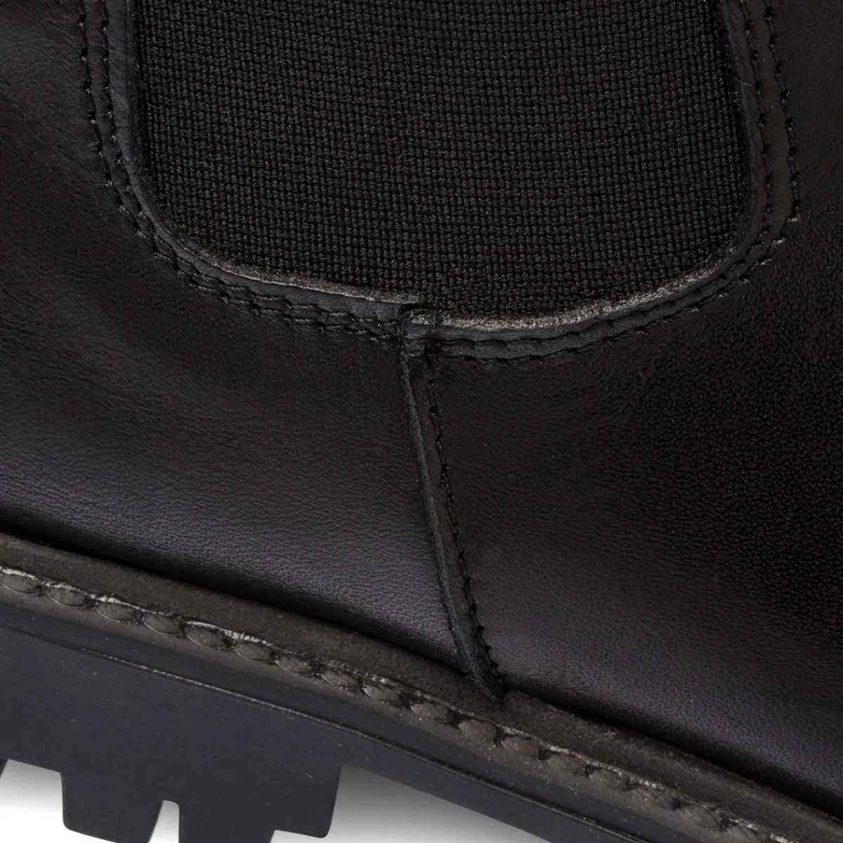 Sale Stivaletti con elastici neri in pelle da uomo con suola chunky Uomo Polacchine Uomo|Stivaletti Uomo