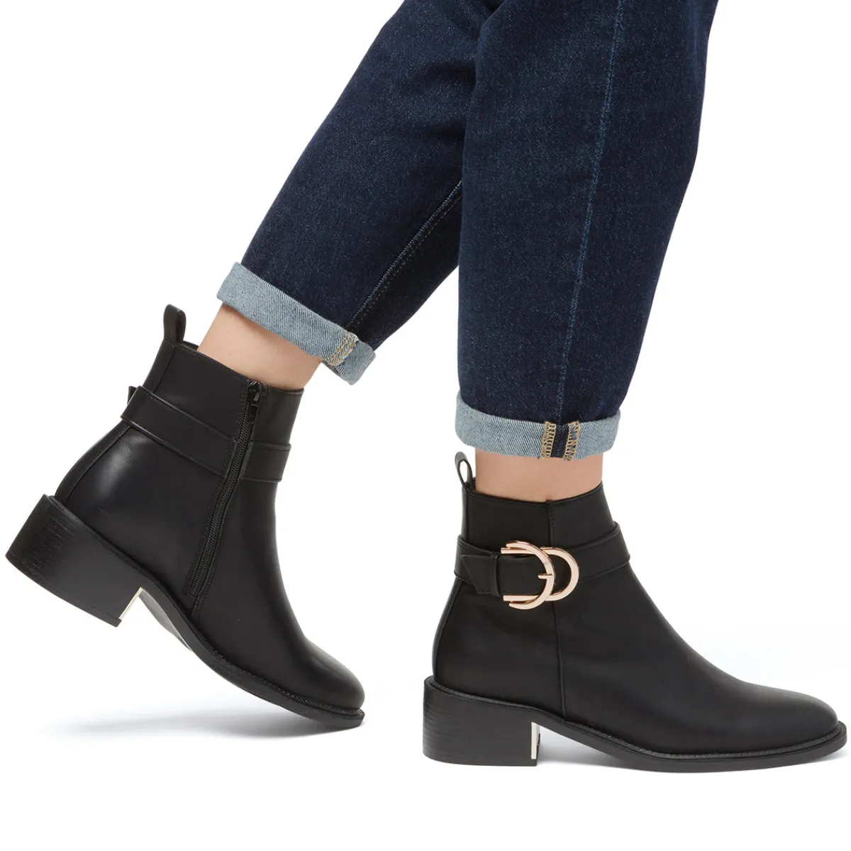 Clearance Stivaletti neri da Donna con fibbia e dettaglio laminato e tacco 4,5 cm Donna Stivaletti Donna