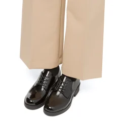 New Stringate nere da donna effetto lucido e allacciatura derby Donna Stringate Donna