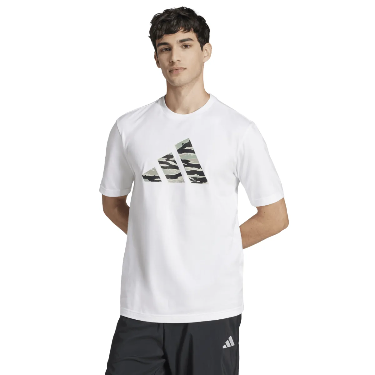 Online T-shirt Bianca da Uomo con logo camouflage JI6770 M Uomo Abbigliamento Adidas|Abbigliamento Sportivo Uomo
