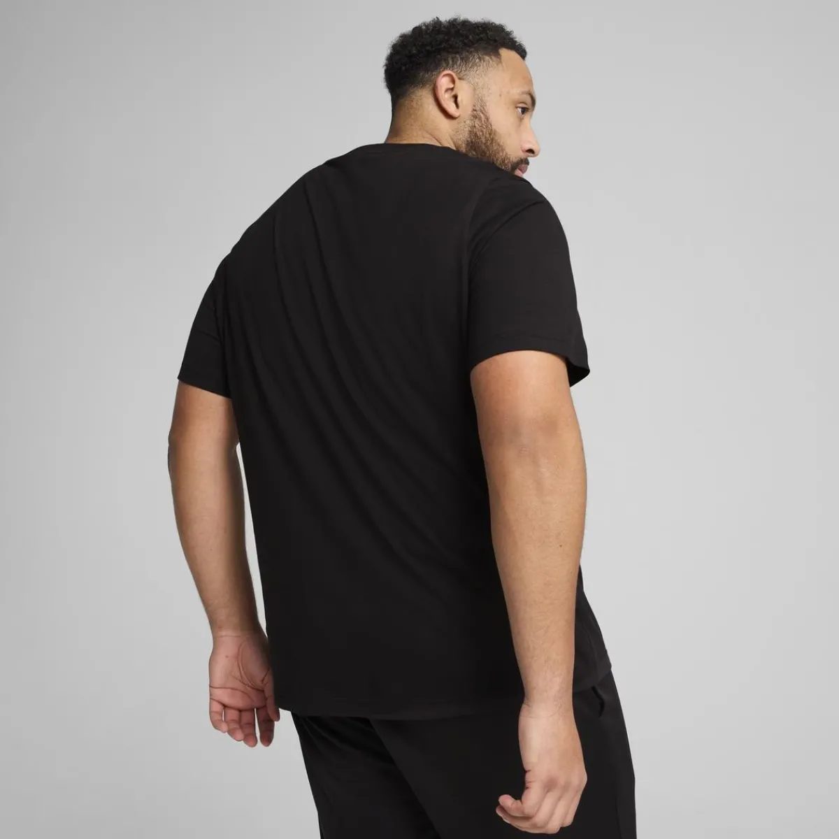 Clearance T-shirt nera da Uomo con logo frontale ESS No. 1 Uomo Abbigliamento Puma|T-Shirt Uomo