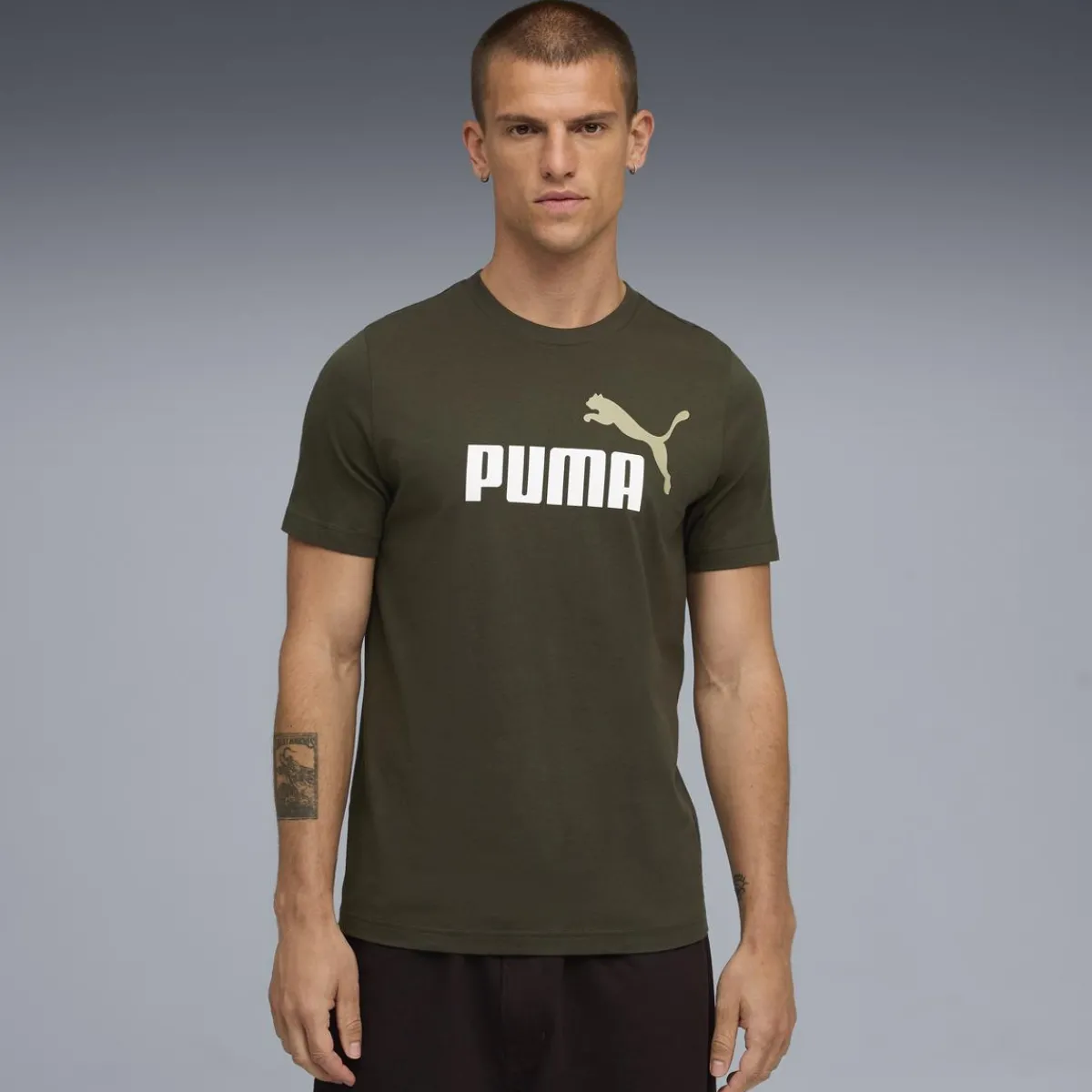 Sale T-shirt verde militare da Uomo con logo Uomo Abbigliamento Puma|T-Shirt Uomo