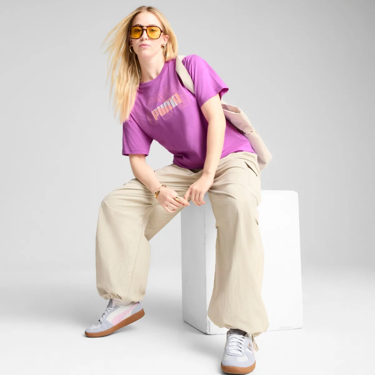 Discount T-shirt viola da Donna con logo GRAPHICS Stacked Donna Abbigliamento Puma|T-Shirt Donna